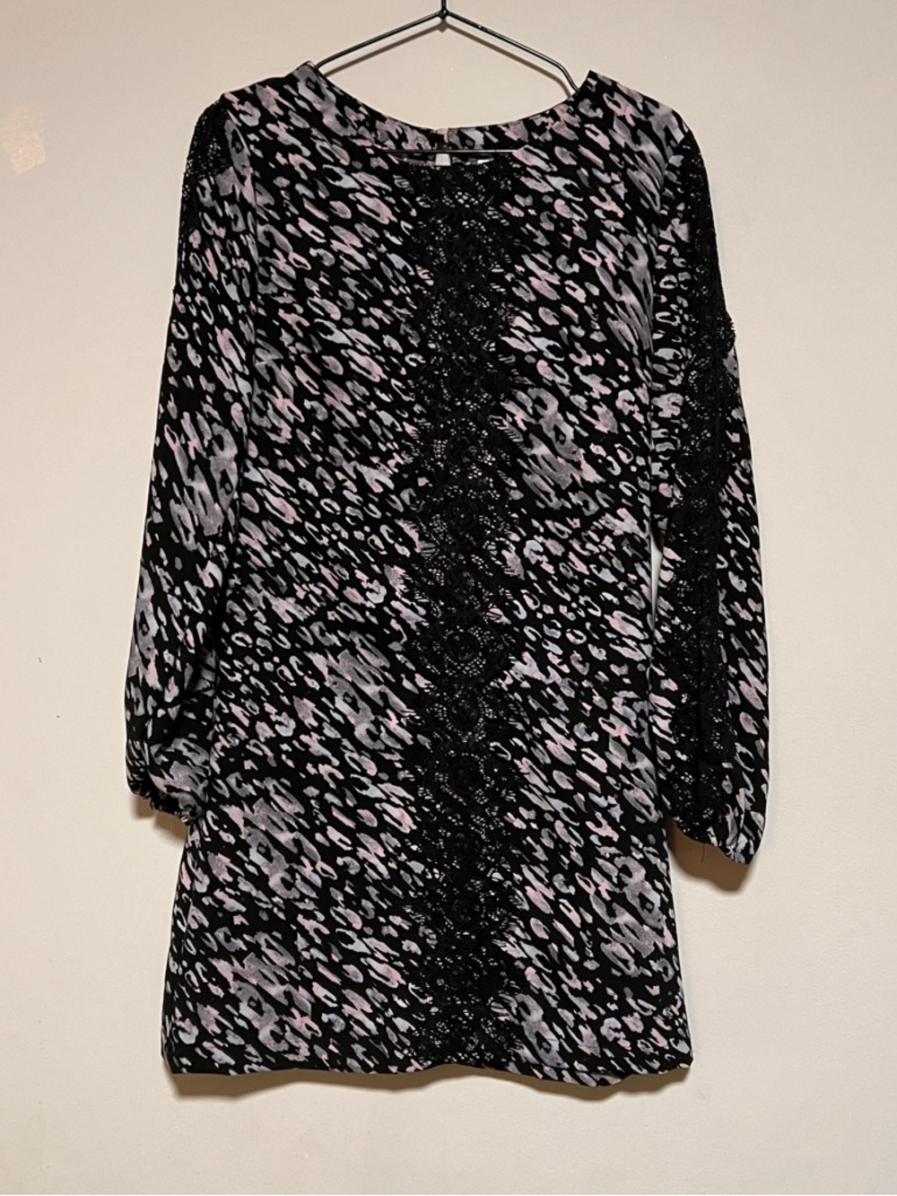 Xhilaration Womens Sz Small Black Pink Animal Print Lace Trim Long Sleeve Dress